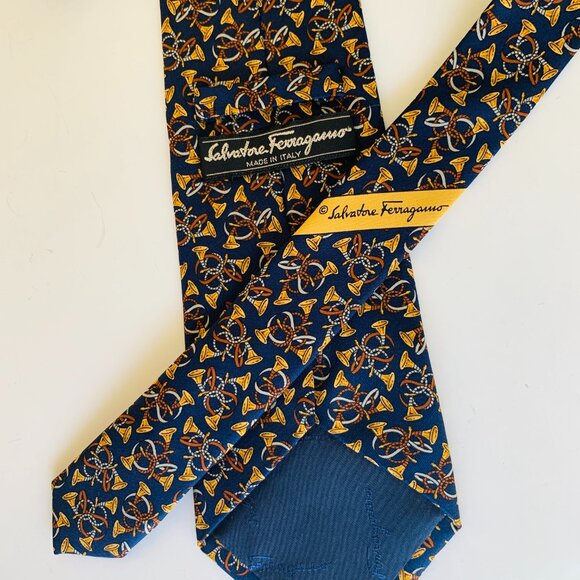 Salvatore Ferragamo XMAS FOX HUNT EQUESTRIAN 100% Silk Ties - Picture 11 of 16